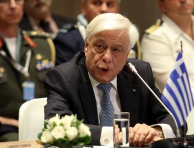 Συνάντηση Πρ. Παυλόπουλου με μαθητές που διακρίθηκαν στην 49η Ολυμπιάδα Χημείας και στην διεθνή Μαθηματική Ολυμπιάδα